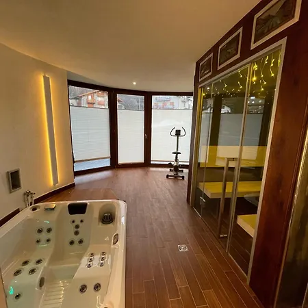 Maison De L'envers أَويستا