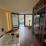 Maison De L'envers * Aosta