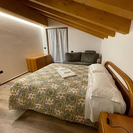 Apartment Maison De L'envers Aosta