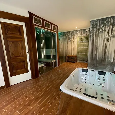 Maison De L'envers Διαμέρισμα